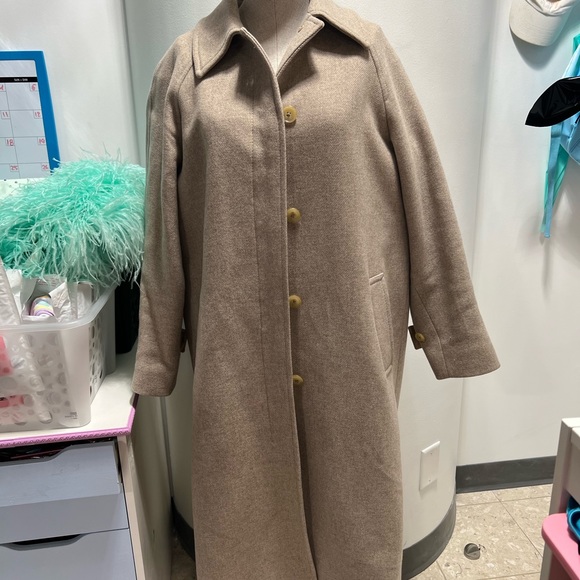 Babaton Clive Coat - Picture 2 of 11